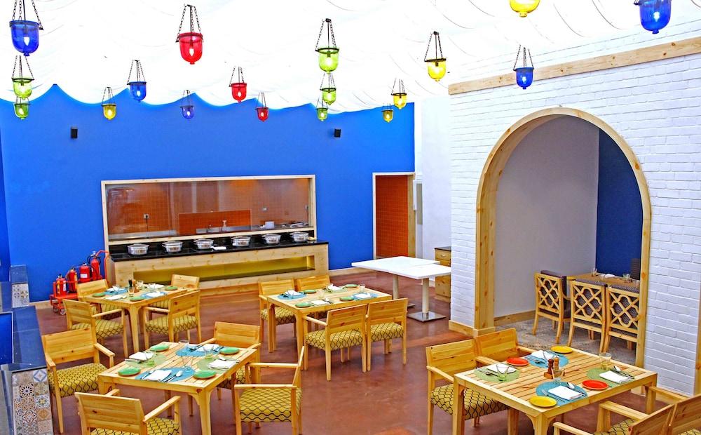 Radisson Blu Bengaluru Outer Ring Road Hotel Eksteriør billede