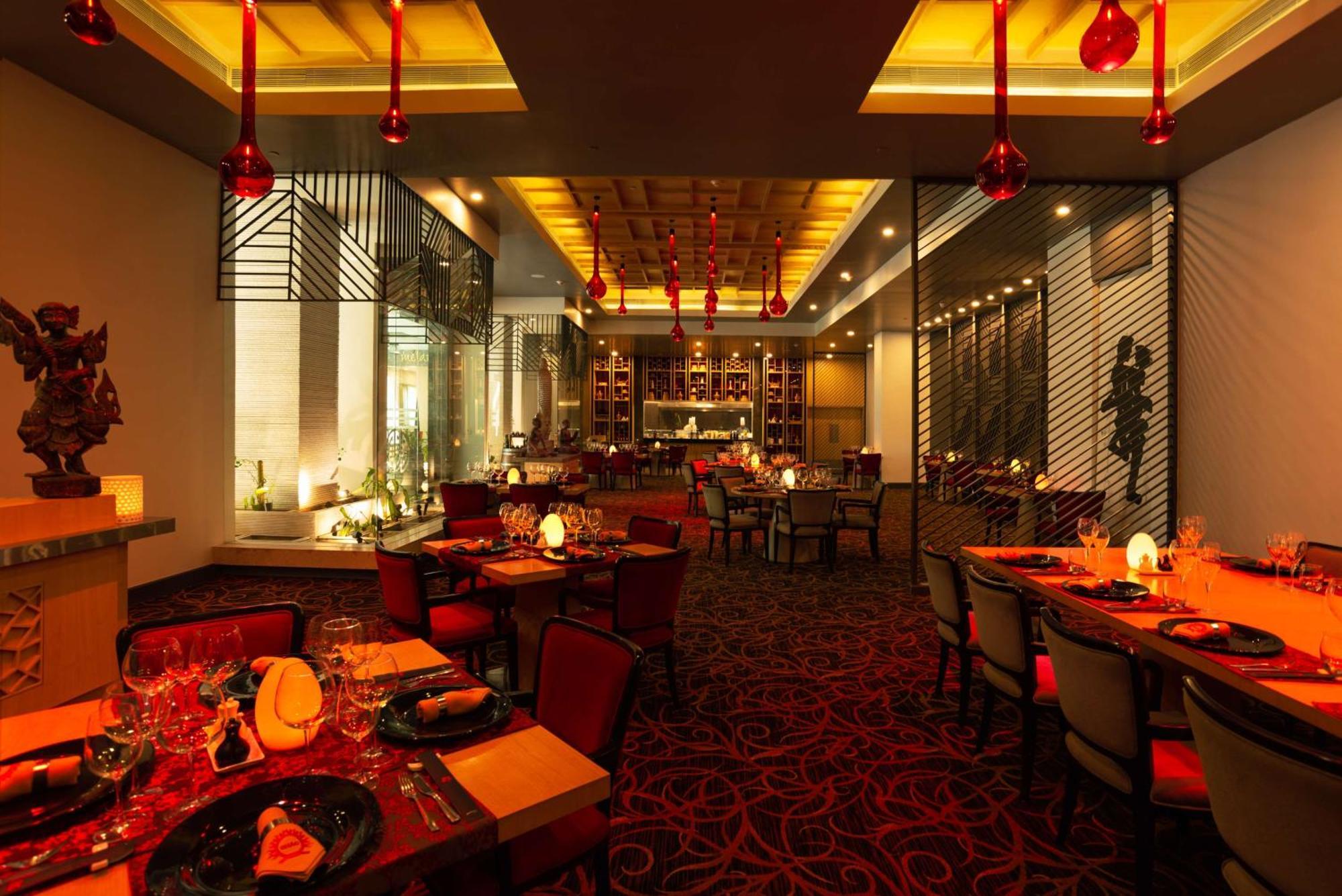Radisson Blu Bengaluru Outer Ring Road Hotel Eksteriør billede